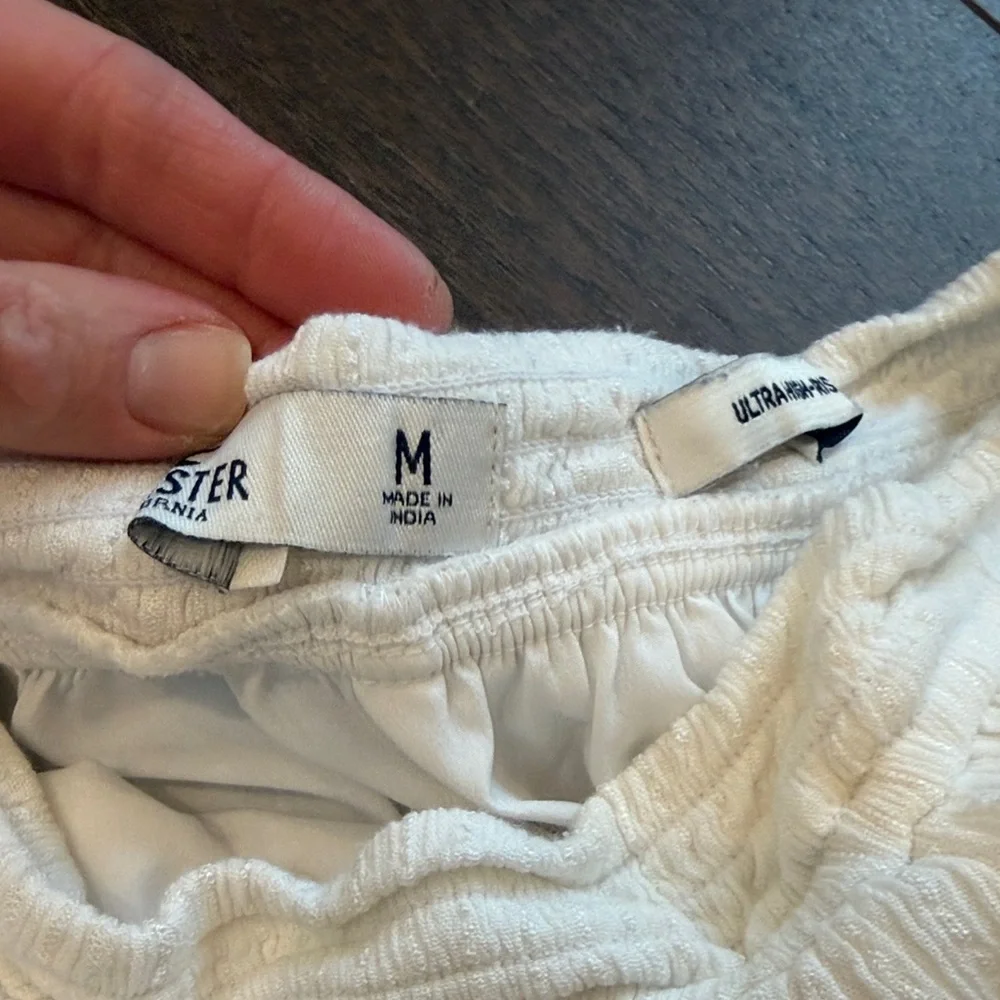 Hollister chic white